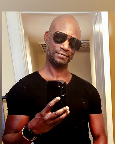 Jelani 裸のモデル 写真