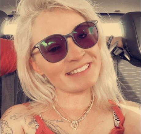 Jordan Doyle ホットなポルノスター 写真