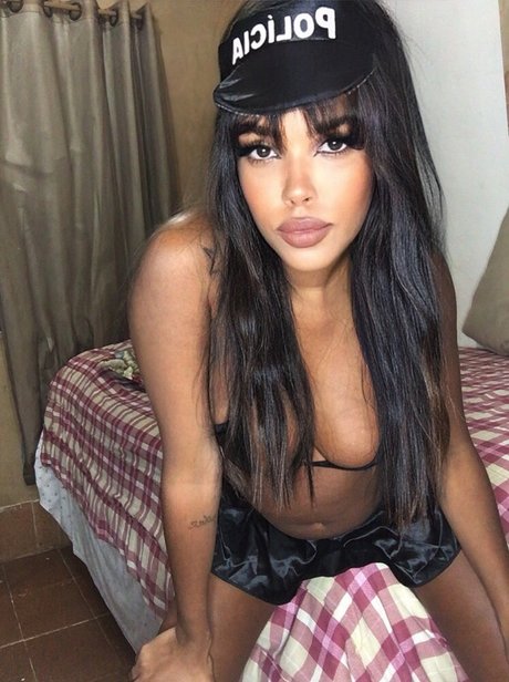 Jhulia 高品質のポルノスター 写真