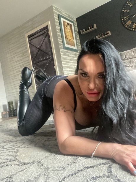 MISS LARA PERFECT 女優 画像