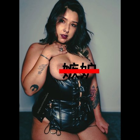 BBW フェイシャル OnlyFans 無料 写真