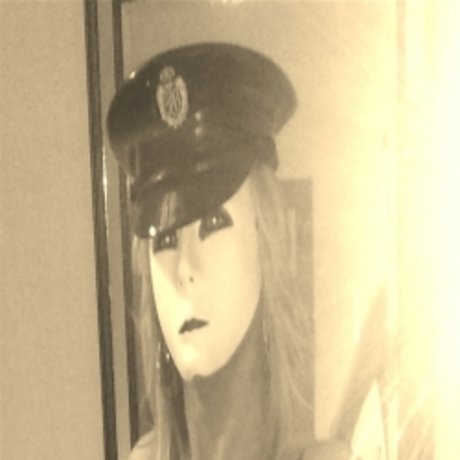 Mistress Suzzie ポルノスター 裸 写真