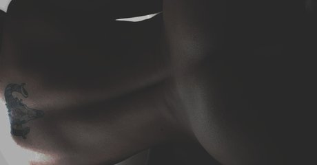 Manuel Hern ndez 完璧なポルノスター ギャラリー