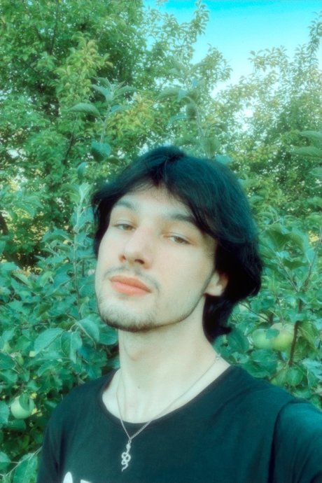 Volodymyr アートポルノスター 画像