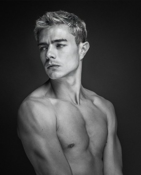 JAKE PRICE ポルノスター 裸 画像