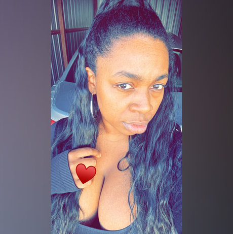 _Momma Bear The Goddess_ 裸モデル アーカイブ