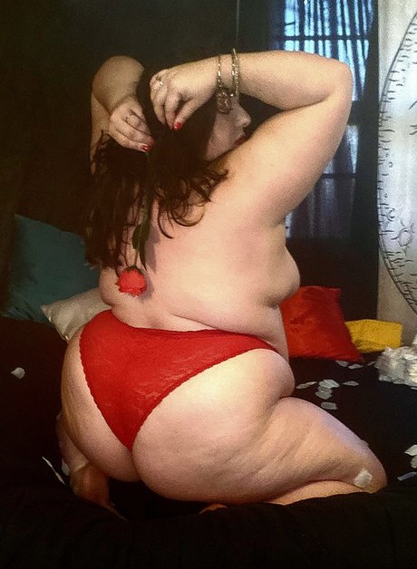 Molly Mirage Mind Control ポルノスター 画像