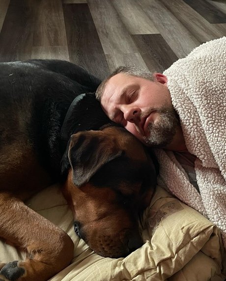 MovieHeroRyan エロティックなポルノスター 写真