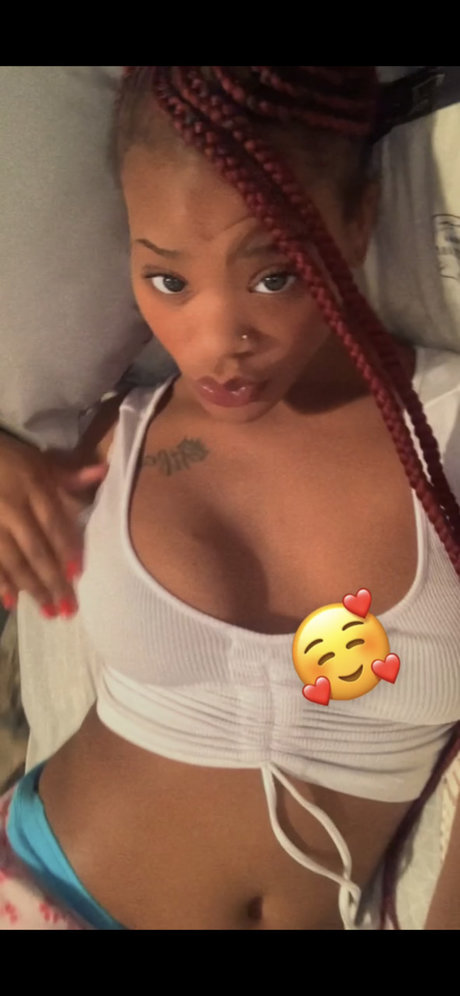 tcakess22 ヌードのポルノスター 画像