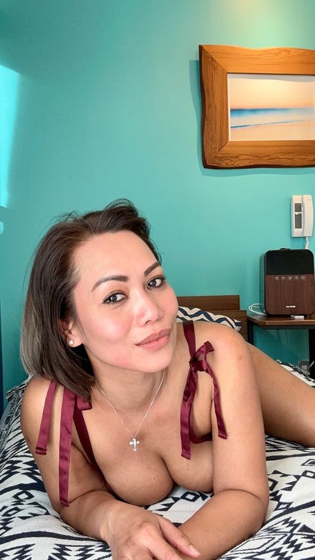 Gigi the Sexy Grandma ポルノスター ホット 写真