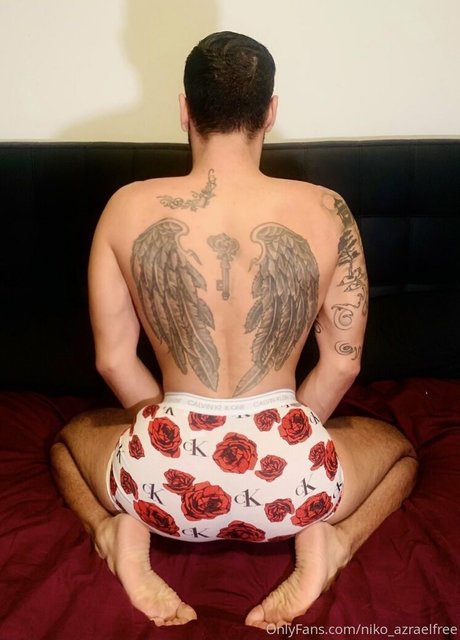 曲線美のランジェリーOnlyFans エロ 写真