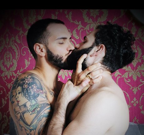 ゲイビデオ OnlyFans 美しいポルノ アーカイブ