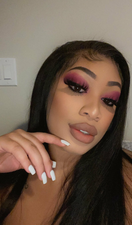 赤毛ティーンオンリーファンズ ポルノ 画像