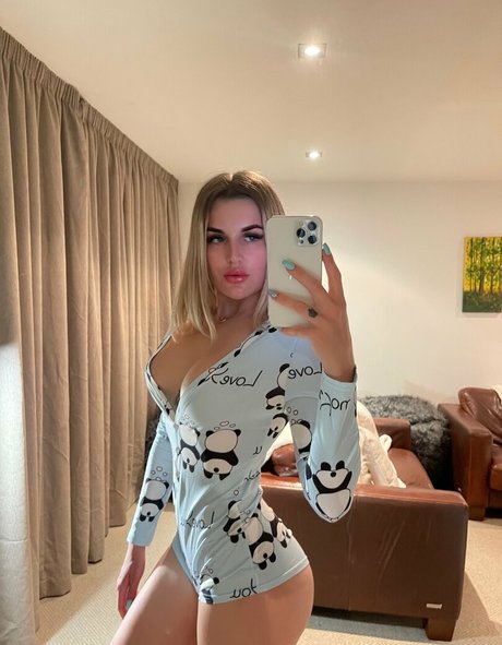 アジア人 ノーPPV オンリーファンズ ホットポルノ 画像