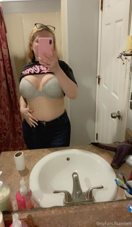 ダーティトークオンリーファンズ ホットポルノ 写真