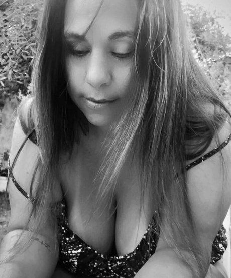 Denise Butterfly 完璧な女優 写真