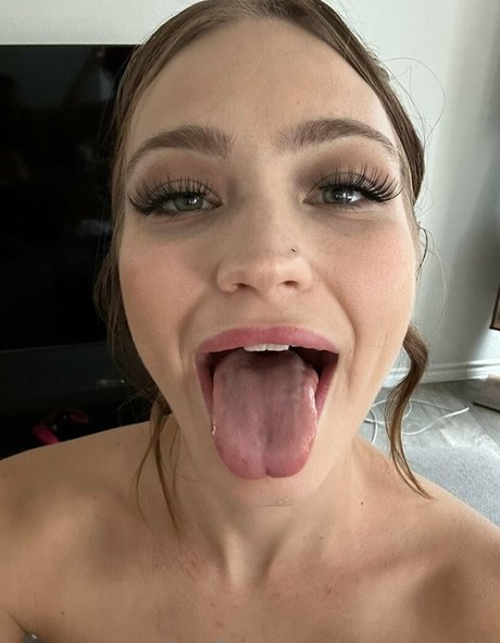 巨乳の赤毛オンリーファンズ ホットxxx 写真