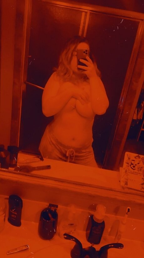 イスラム教徒のオンリーファンズ 美しい裸 画像