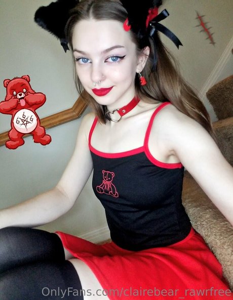 clairebear rawrfree アダルトスター 写真
