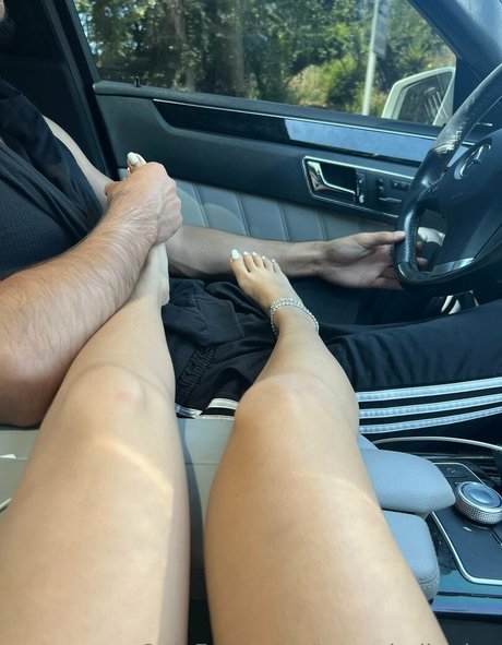 熟女 太め OnlyFans 無料 画像