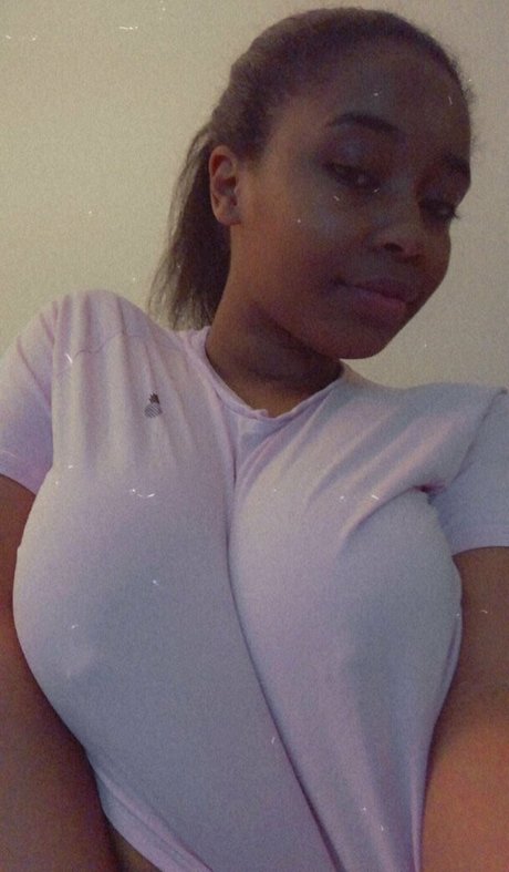 tyra spanks ヌードモデル アーカイブ