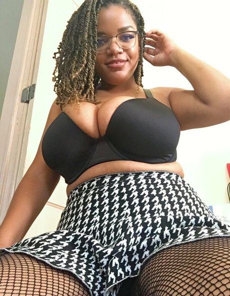 小人の裸OnlyFans 無料ポルノ 写真