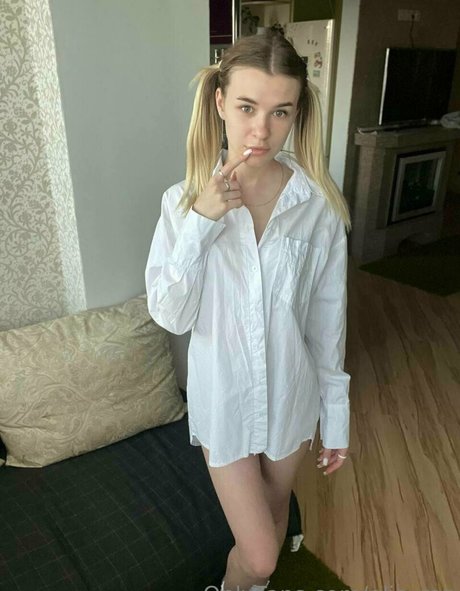 elia roz エロティックモデル 画像