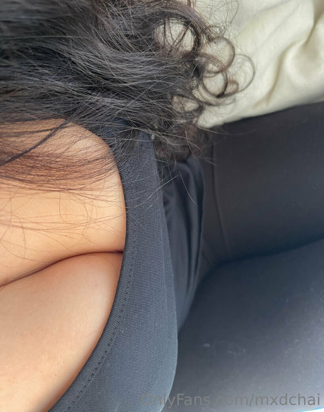 ジムガールズオンリーファンズ ホットxxx 画像