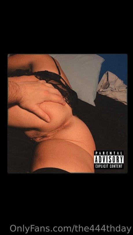 成熟した黒人女性オンリーファンズ 裸 ギャラリー