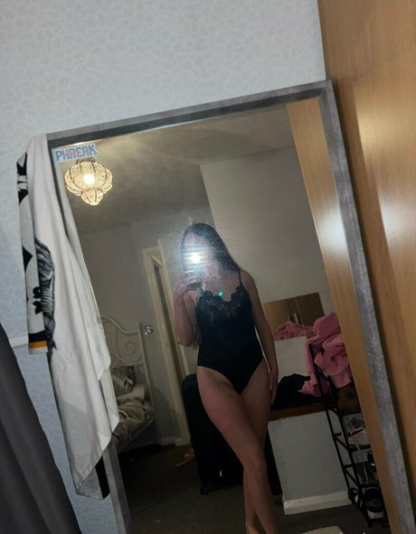 女性フィットネス オンリーファンズ ホット裸 ギャラリー