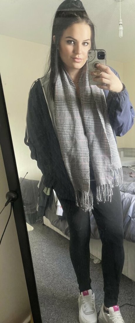 amy taboo 最高のスター 写真