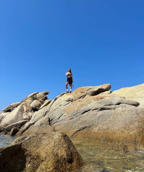 Irina Shayk ホットなポルノスター 画像