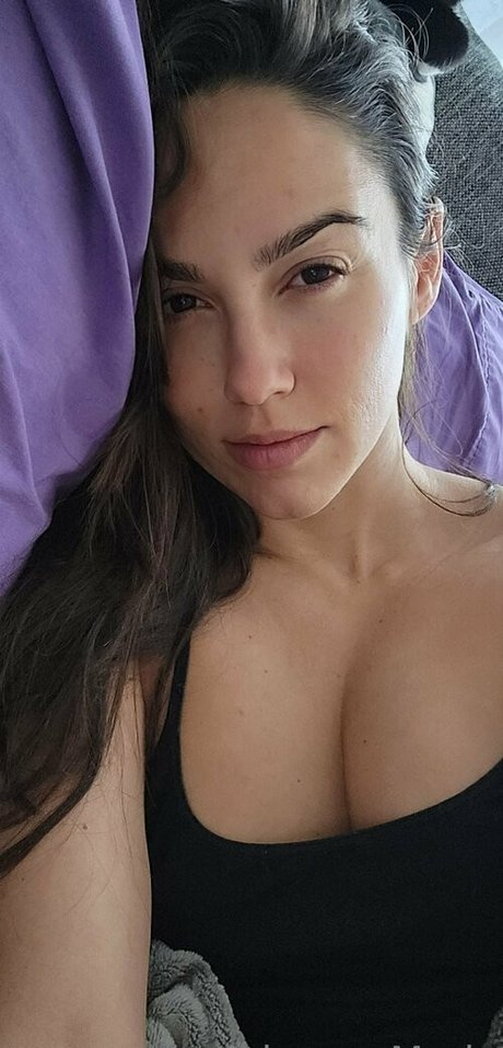 アジア人女性OnlyFans パーフェクト 写真