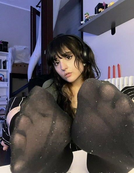 縛られたOnlyFans アートヌード ギャラリー