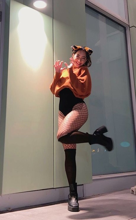 マイクロTバックOnlyFans 可愛い ギャラリー