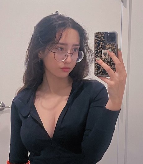 Sabrina Pezeshkian アダルト女優 アーカイブ