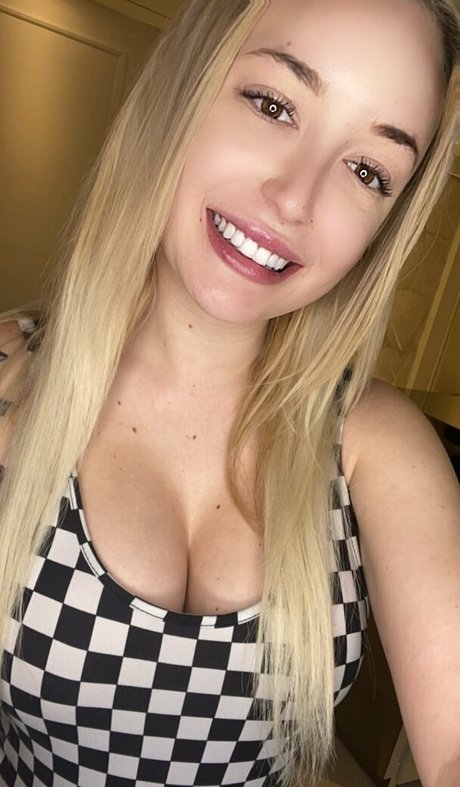 thatbeachbabekotton HD女優 写真