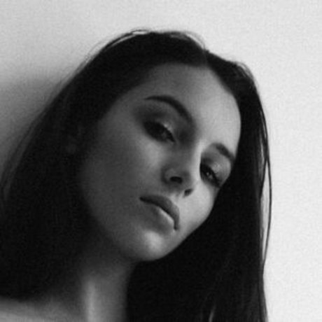 Newlay s スター ギャラリー