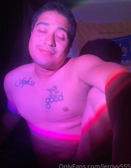 ミニドレス OnlyFans セックス ギャラリー