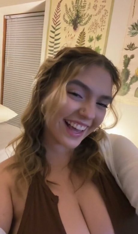 19歳のOnlyFans 無料セックス ギャラリー