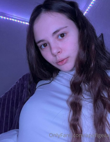 オンリーファンズでのセクスティング アダルト 写真