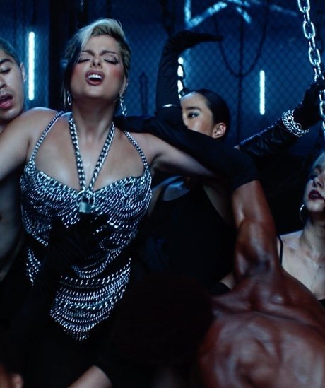 Bebe Rexha 独占ポルノスター アーカイブ