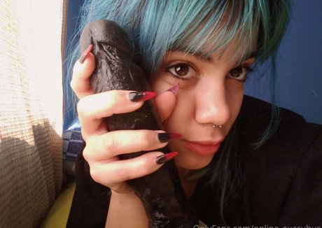 online succubus 裸のモデル ギャラリー