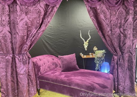 アンバー・オンリーファンズ アート裸 アーカイブ