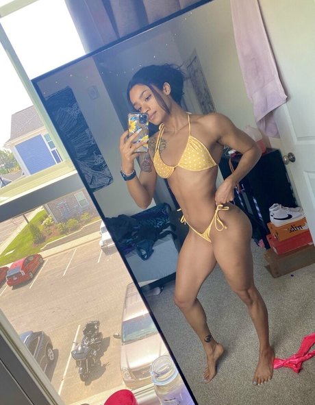 cocofreda ヌード女優 写真