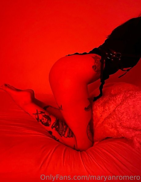 maryanromero アート女優 画像