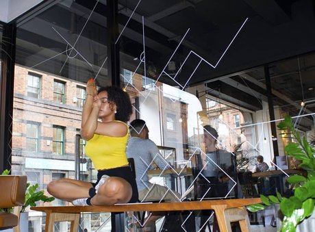 ポーグガールズオンリーファン セクシーヌード ギャラリー