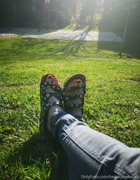 secret feetbeauty ホット女優 画像