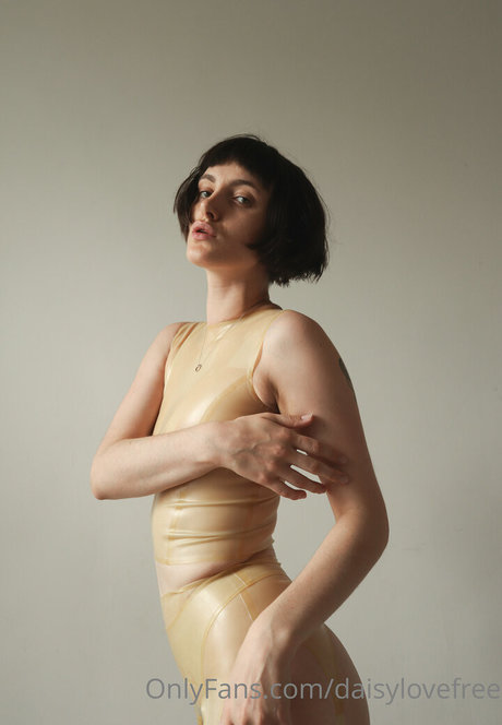 daisylovefree アダルトモデル 写真
