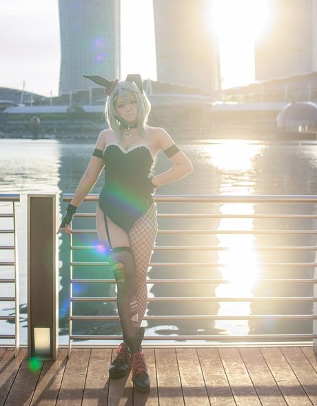 ritheania c スター 裸 写真